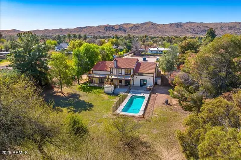3264 E Vineyard Rd, Phoenix, AZ 85042 photo 2