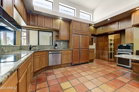 3264 E Vineyard Rd, Phoenix, AZ 85042 photo 11