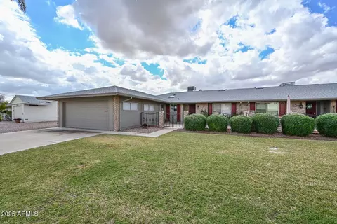 10317 W Desert Forest Cir, Sun City, AZ 85351