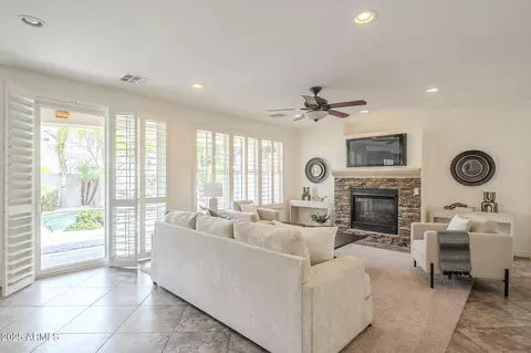 4576 E Waterman St, Gilbert, AZ 85297 photo 12