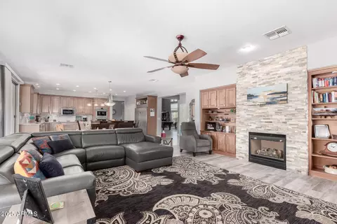 9363 E Mendoza Ave, Mesa, AZ 85209 photo 13