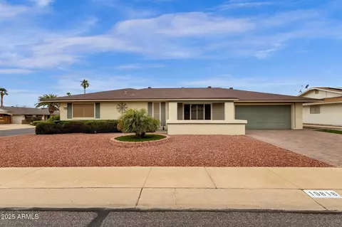 19818 N Springfield Dr, Sun City, AZ 85373