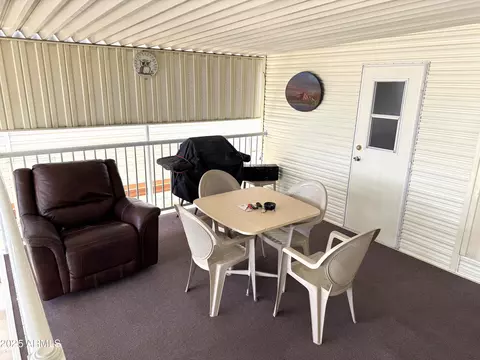 212 E Cholla Ln, Florence, AZ 85132 photo 2