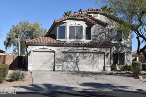1353 S Western Skies Dr, Gilbert, AZ 85296