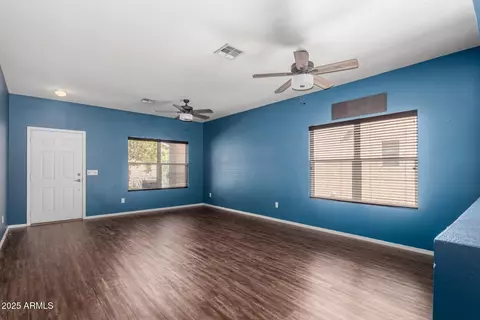 219 E Valley View Dr, Phoenix, AZ 85042 photo 12