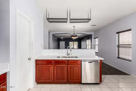 219 E Valley View Dr, Phoenix, AZ 85042 photo 21