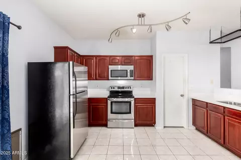 219 E Valley View Dr, Phoenix, AZ 85042 photo 18