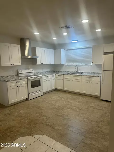 4801 N 34th Dr, Phoenix, AZ 85017 photo 14
