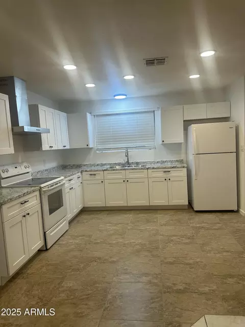 4801 N 34th Dr, Phoenix, AZ 85017 photo 15