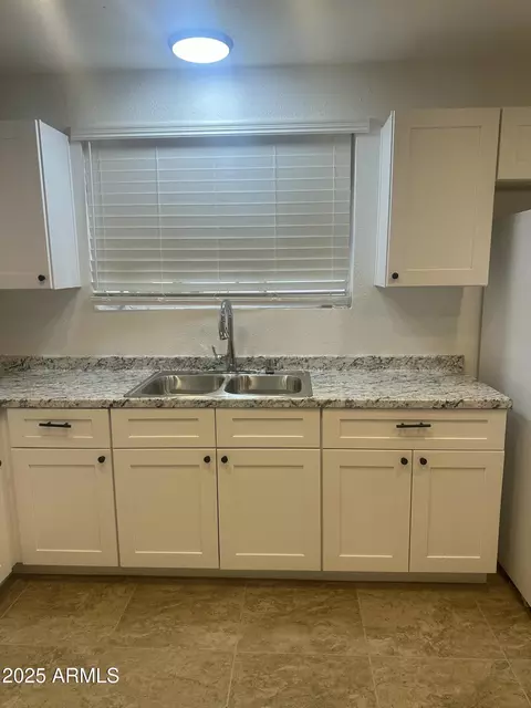 4801 N 34th Dr, Phoenix, AZ 85017 photo 17