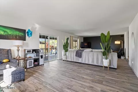 2438 E Claire Dr, Phoenix, AZ 85032 photo 12