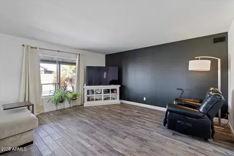 2438 E Claire Dr, Phoenix, AZ 85032 photo 14