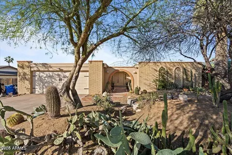 2438 E Claire Dr, Phoenix, AZ 85032 photo 2