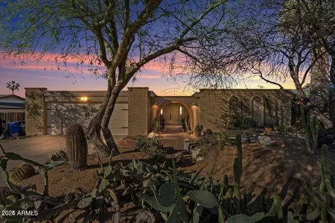 2438 E Claire Dr, Phoenix, AZ 85032 photo 4
