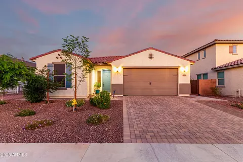 3739 S 180th Dr, Goodyear, AZ 85338