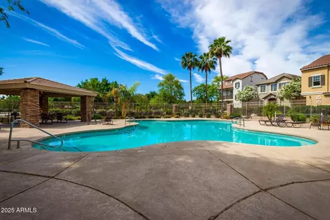Exterior - 4289 E Jasper Dr, Gilbert, AZ 85296 photo 9 of 11