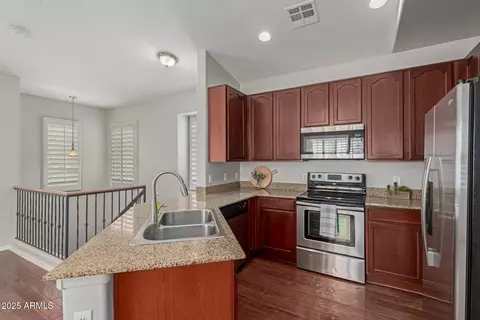 Kitchen - 4289 E Jasper Dr, Gilbert, AZ 85296 photo 2 of 3