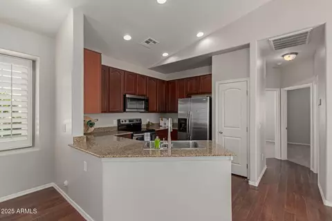 Kitchen - 4289 E Jasper Dr, Gilbert, AZ 85296 photo 3 of 3