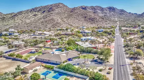 View/Area - 9415 N 40th St, Phoenix, AZ 85028 photo 2 of 2