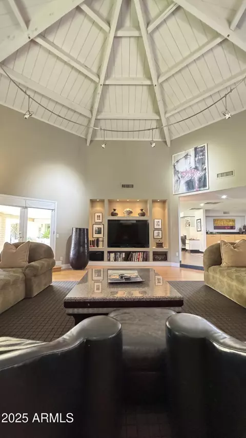Living - 9415 N 40th St, Phoenix, AZ 85028 photo 11 of 12