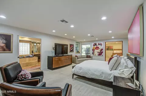 Bedroom - 9415 N 40th St, Phoenix, AZ 85028 photo 1 of 13