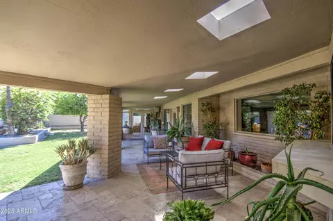 Exterior - 9415 N 40th St, Phoenix, AZ 85028 photo 15 of 17