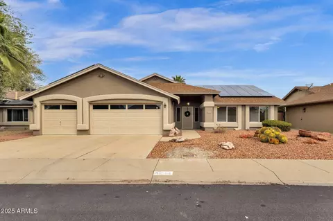 4344 W Soft Wind Dr, Glendale, AZ 85310