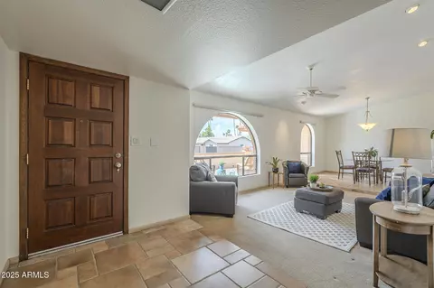 Entry Way - 218 E Caribbean Ln, Phoenix, AZ 85022 photo 1 of 2