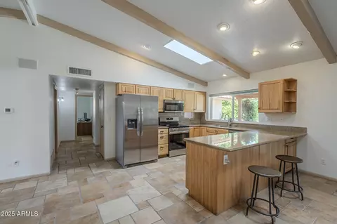 Kitchen - 218 E Caribbean Ln, Phoenix, AZ 85022 photo 1 of 7