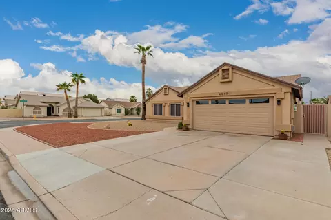 Exterior - 4537 E Towne Ln, Gilbert, AZ 85234 photo 5 of 8