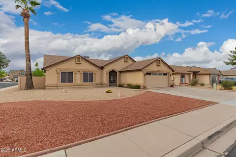 Exterior - 4537 E Towne Ln, Gilbert, AZ 85234 photo 3 of 8