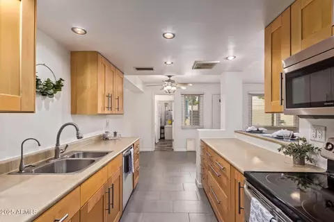 1010 E Redfield Rd, Tempe, AZ 85283 photo 14