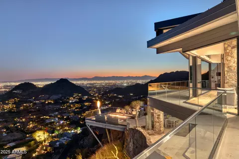 7701 N Silvercrest Way, Paradise Valley, AZ 85253
