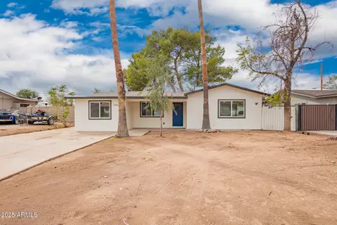 1900 S Coconino Dr, Apache Junction, AZ 85120