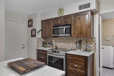 Kitchen - 4432 E Carmel Ave, Mesa, AZ 85206 photo 5 of 5