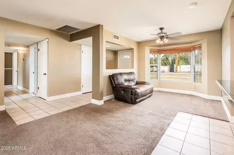 3509 E Highland Ave, Phoenix, AZ 85018 photo 9