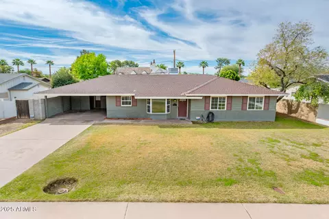 3509 E Highland Ave, Phoenix, AZ 85018 photo 2