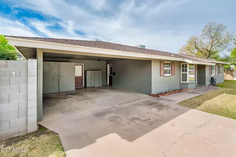 3509 E Highland Ave, Phoenix, AZ 85018 photo 6