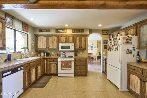 Kitchen - Undisclosed, Bisbee, AZ 85603 photo 3 of 3