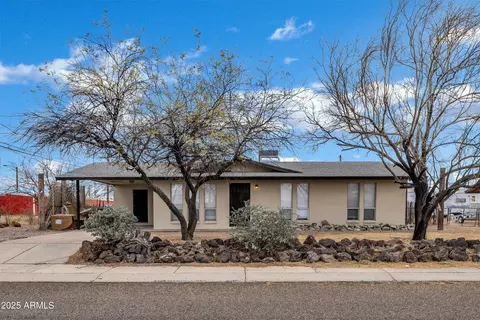 675 E Gressinger St, Florence, AZ 85132 photo 2