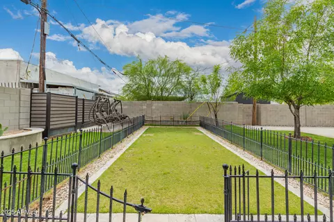 4113 N 10th Pl, Phoenix, AZ 85014 photo 29