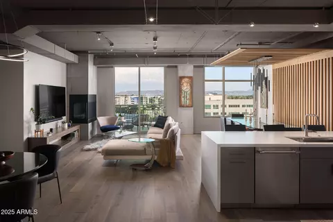 2211 E Camelback Rd #605, Phoenix, AZ 85016