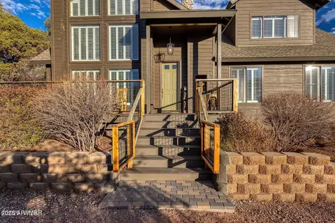 2222 Fairway Dr, Overgaard, AZ 85933 photo 6