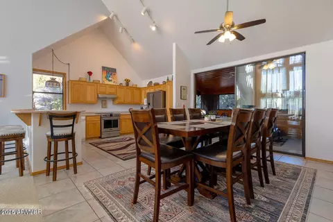 2222 Fairway Dr, Overgaard, AZ 85933 photo 16