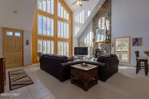 2222 Fairway Dr, Overgaard, AZ 85933 photo 11
