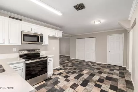 3707 W Elm St, Phoenix, AZ 85019 photo 16