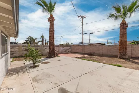 3707 W Elm St, Phoenix, AZ 85019 photo 30