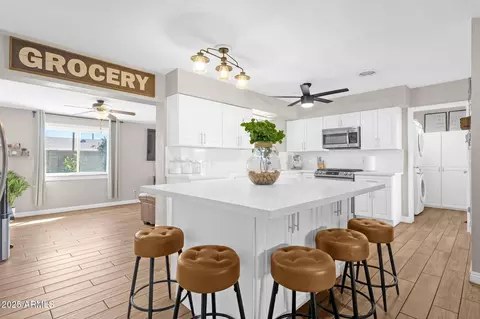 1715 W Carol Ave, Mesa, AZ 85202