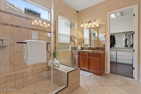 Bath - 4515 E Rakestraw Ln, Gilbert, AZ 85298 photo 1 of 4
