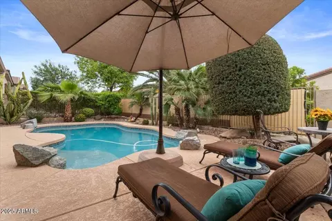 Exterior - 4515 E Rakestraw Ln, Gilbert, AZ 85298 photo 8 of 11
